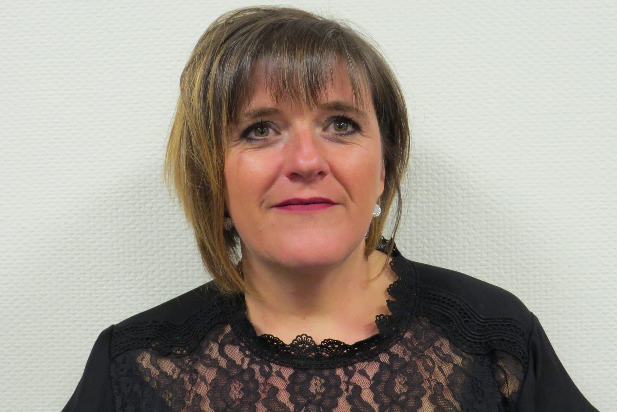 Sylvianne HETTINGER